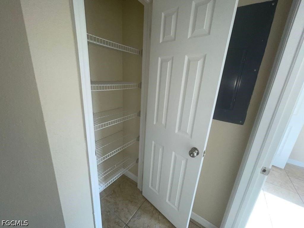 210 Hightower Ave S - Photo 6 of 14