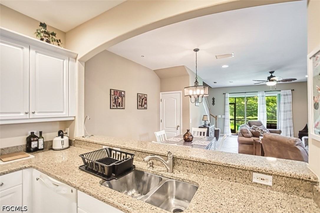 3230 Cottonwood Bnd #406 - Photo 6 of 33