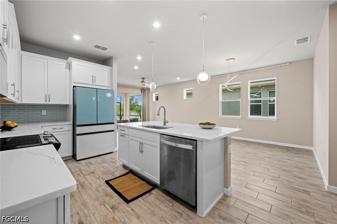 10288 Bonavie Cove Dr - Photo 2 of 29