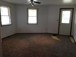 featured image of 214 W 1st St #1