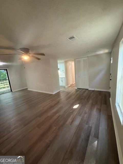104 N Meade Dr - Photo 3 of 18