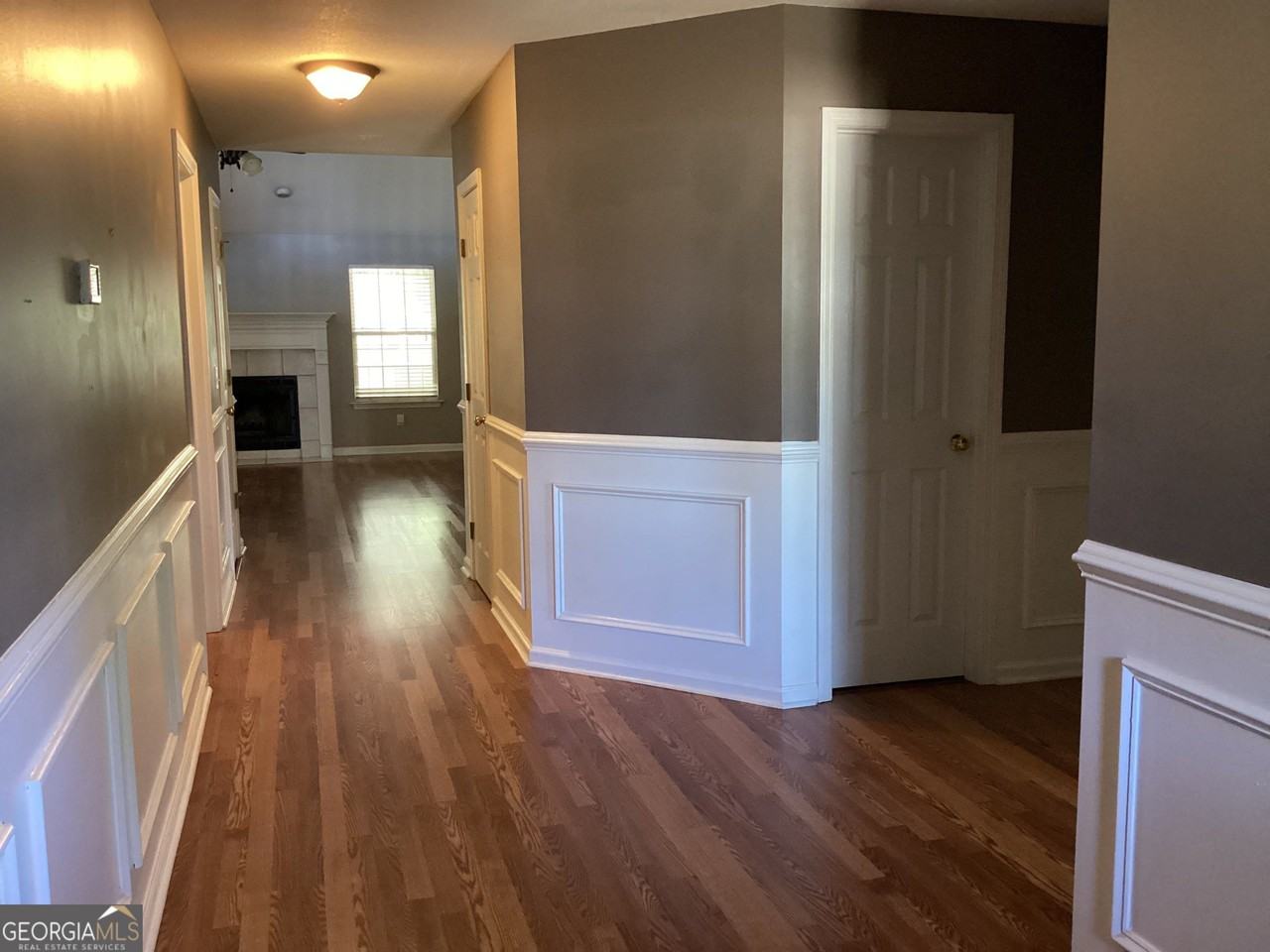 365 Creekside Dr - Photo 4 of 42