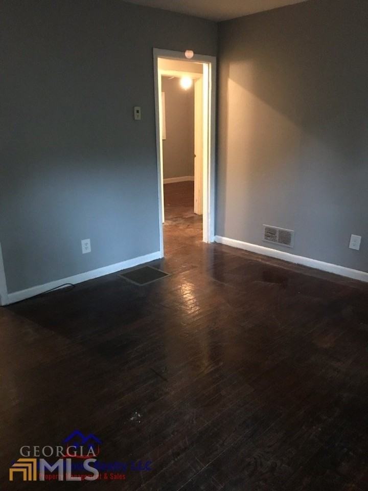 1856 E Farris Ave - Photo 5 of 6