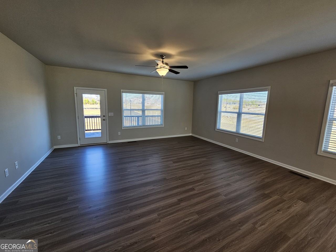 4 Silver Ln - Photo 5 of 20