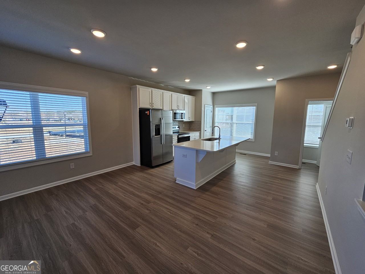 4 Silver Ln - Photo 6 of 20