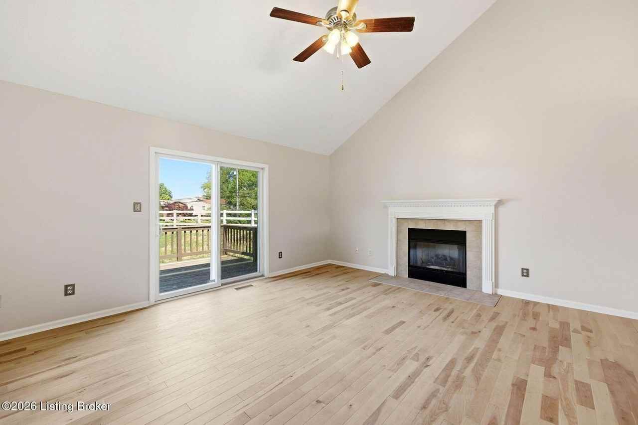 4029 Orchard Lake Dr - Photo 6 of 46