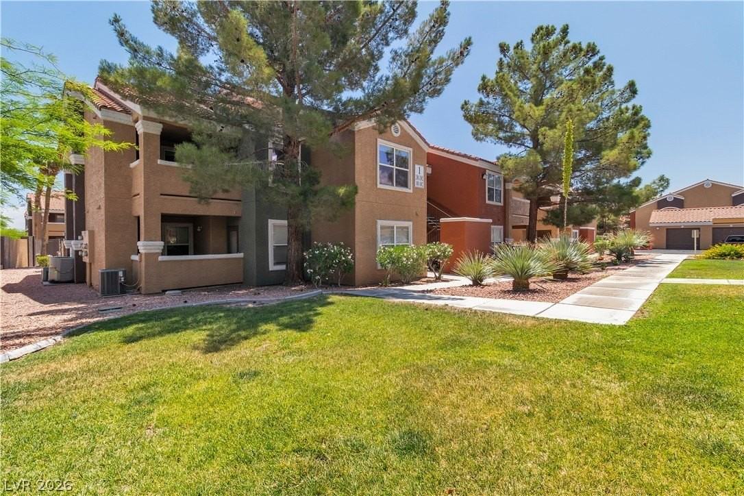 8101 W Flamingo Rd #2001 - Photo 2 of 28