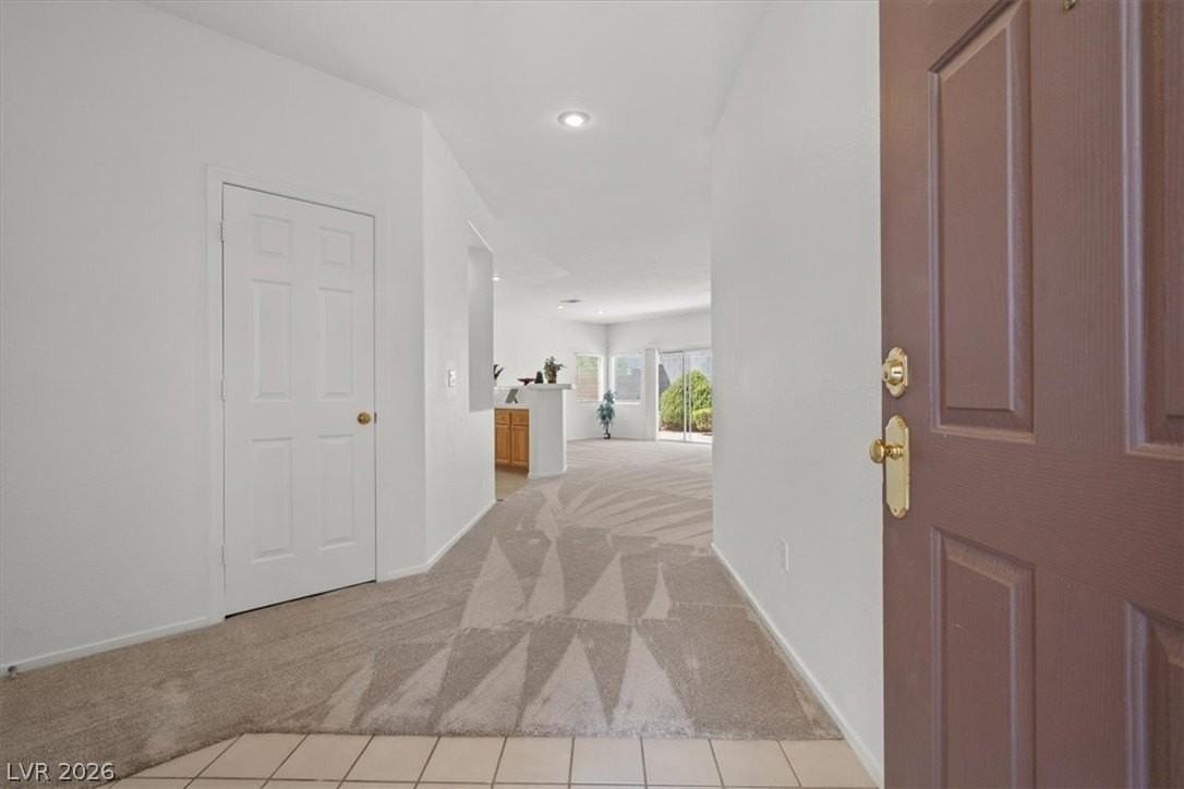 3213 Carbondale St - Photo 4 of 26