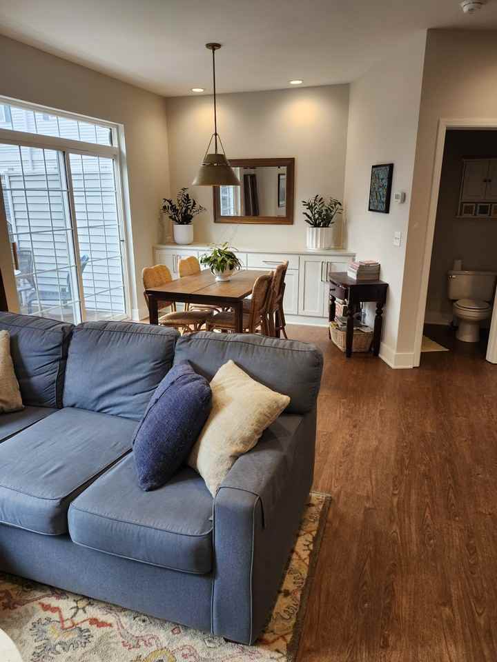 2046 Mainstreet - 1 #1 - Photo 5 of 27