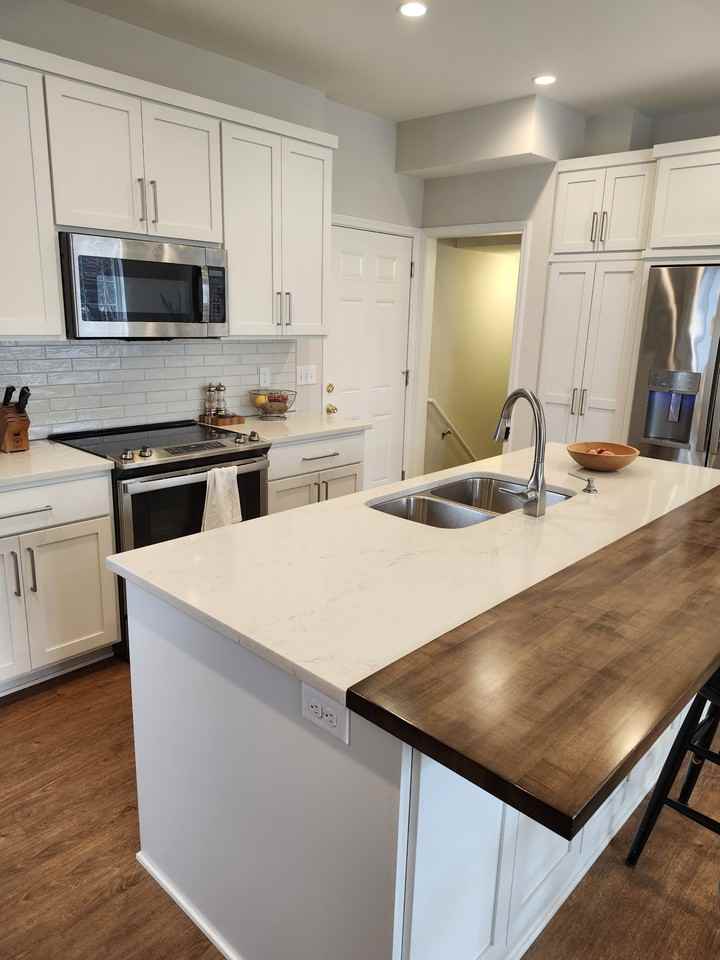 2046 Mainstreet - 1 #1 - Photo 7 of 27