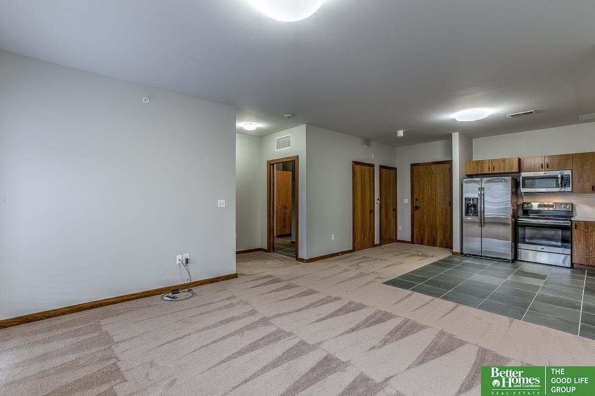 1330 S 70th St - Photo 3 of 30