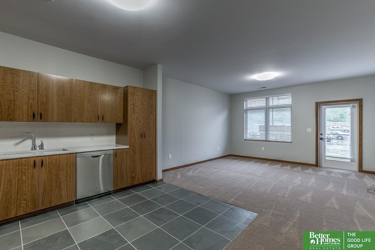1330 S 70th St - Photo 5 of 30
