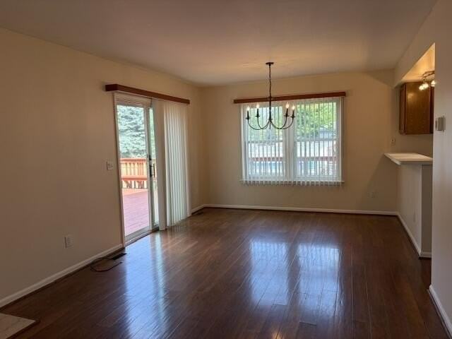 328 N Pointe Dr - Photo 5 of 28