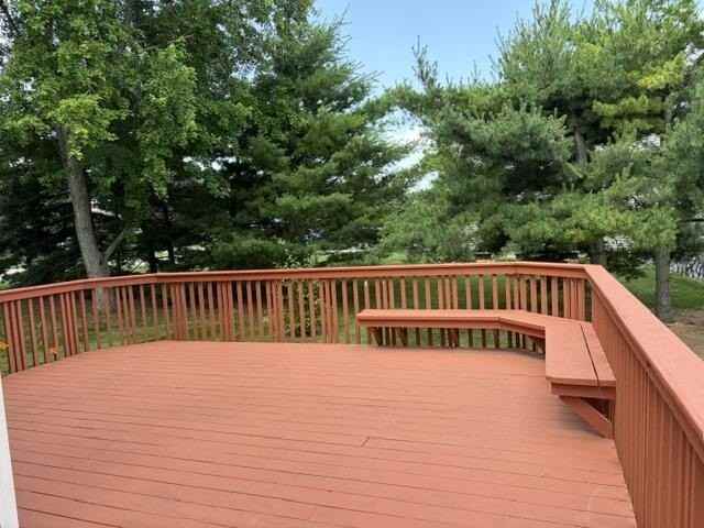328 N Pointe Dr - Photo 6 of 28