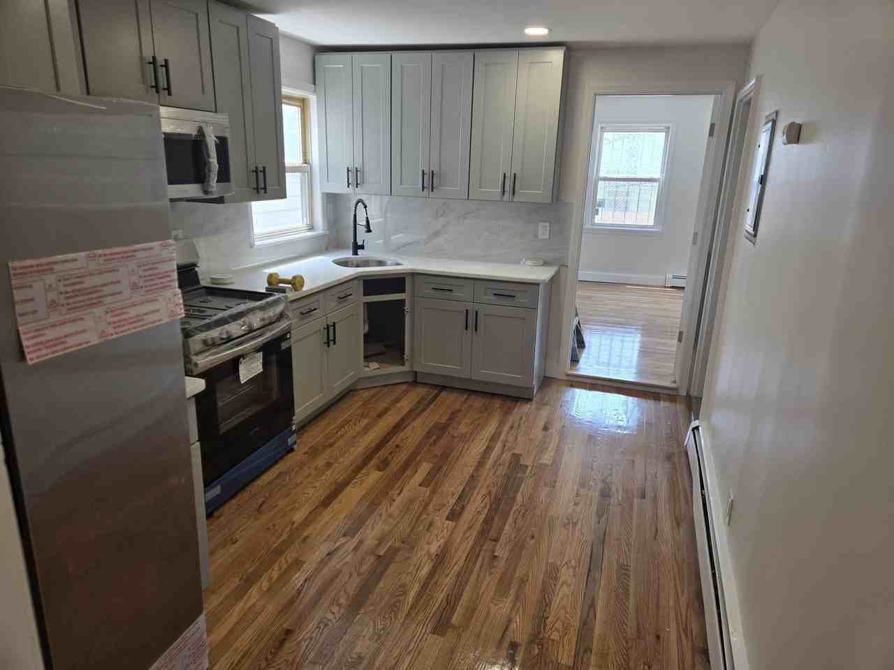 19 Oak St #2 - Photo 7 of 20