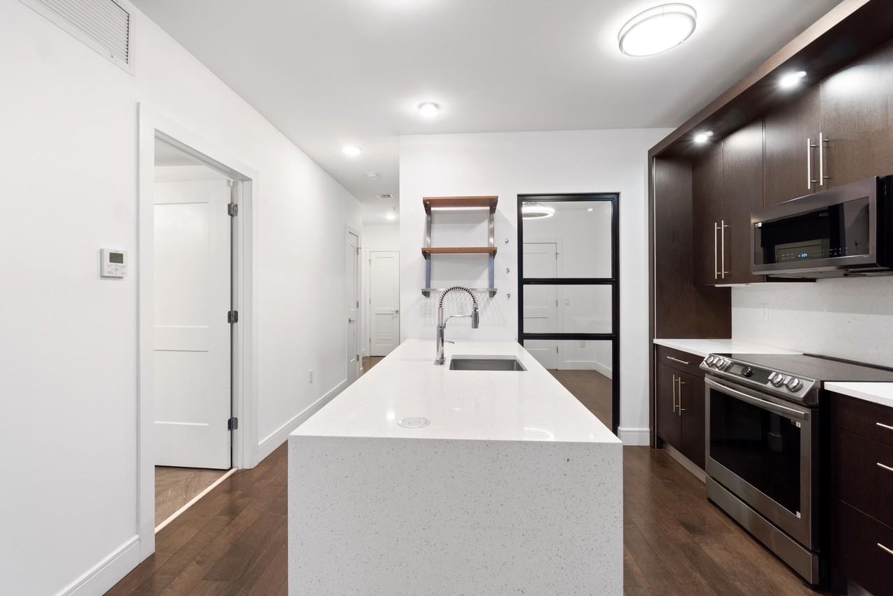 6401 Park Ave #402 - Photo 4 of 35