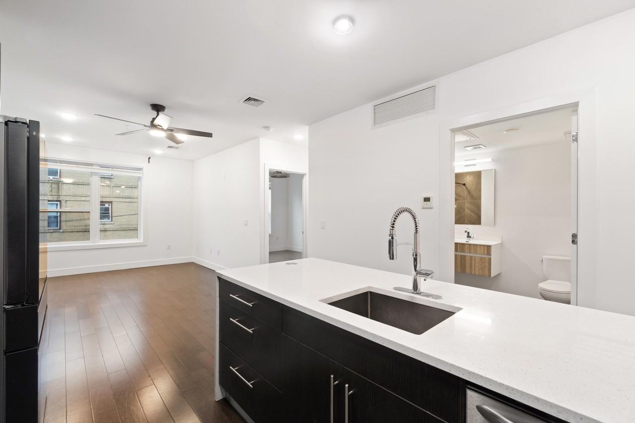 6401 Park Ave #402 - Photo 7 of 35