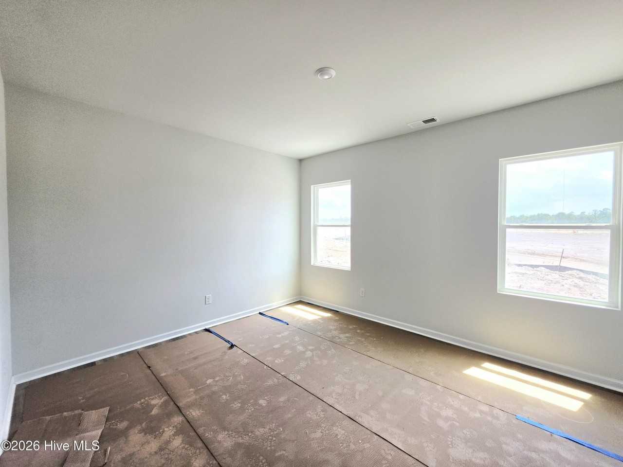 1062 Hanson Drive - Photo 6 of 17