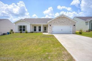 featured image of 814 Sweetgrass Cir
