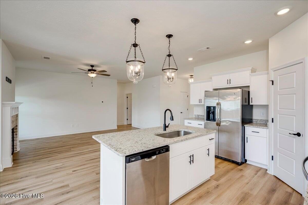 814 Sweetgrass Cir - Photo 6 of 22