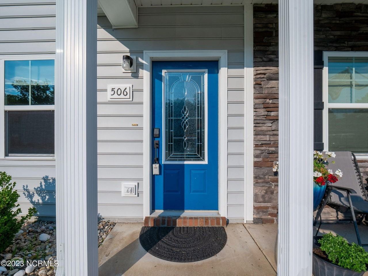 506 Justice Farm Dr - Photo 2 of 26