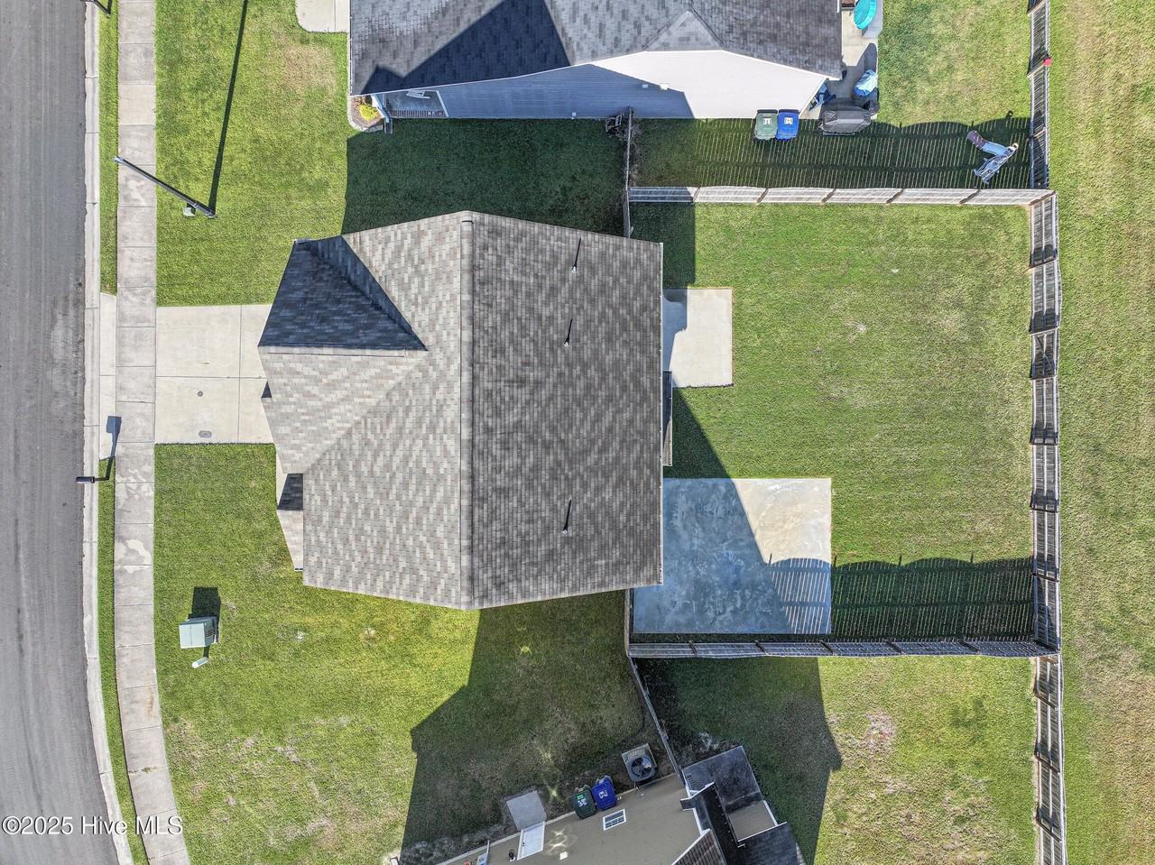 808 Jade Ln - Photo 6 of 42