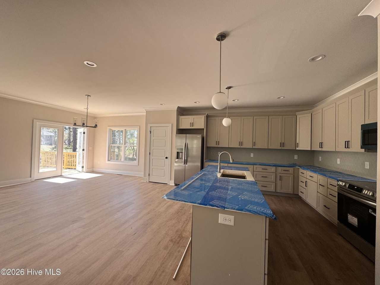 506 Bald Eagle Dr - Photo 3 of 28