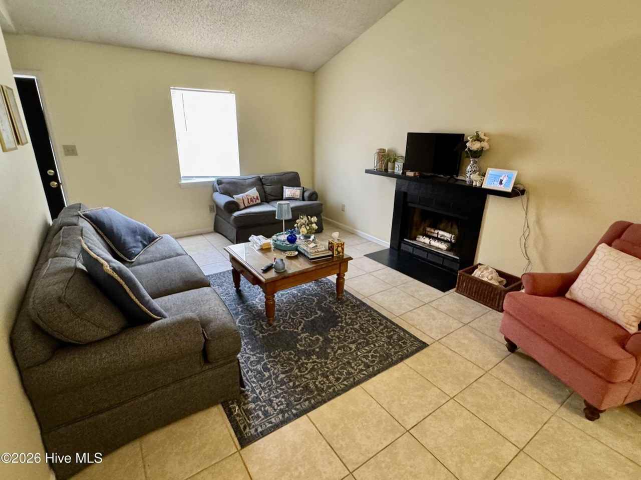 233 Wyndham Cir #A - Photo 3 of 13