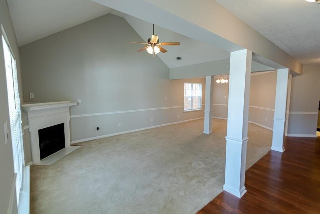 7624 Pleasantville Way - Photo 4 of 50