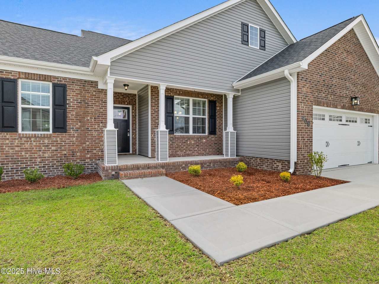 908 Freewoods Ct - Photo 6 of 47