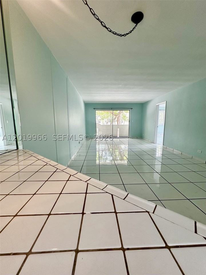 300 Galen Dr #206 - Photo 2 of 36