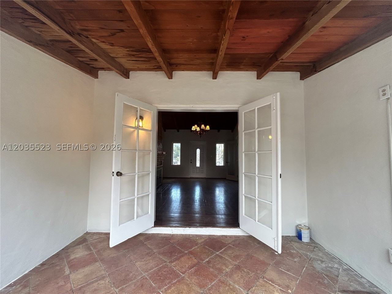 9600 N Miami Ave - Photo 2 of 36