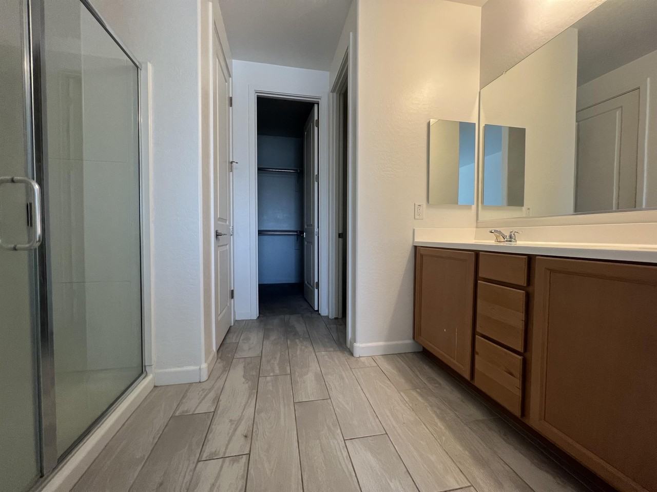 5513 W San Gabriel Ave #1 - Photo 7 of 9