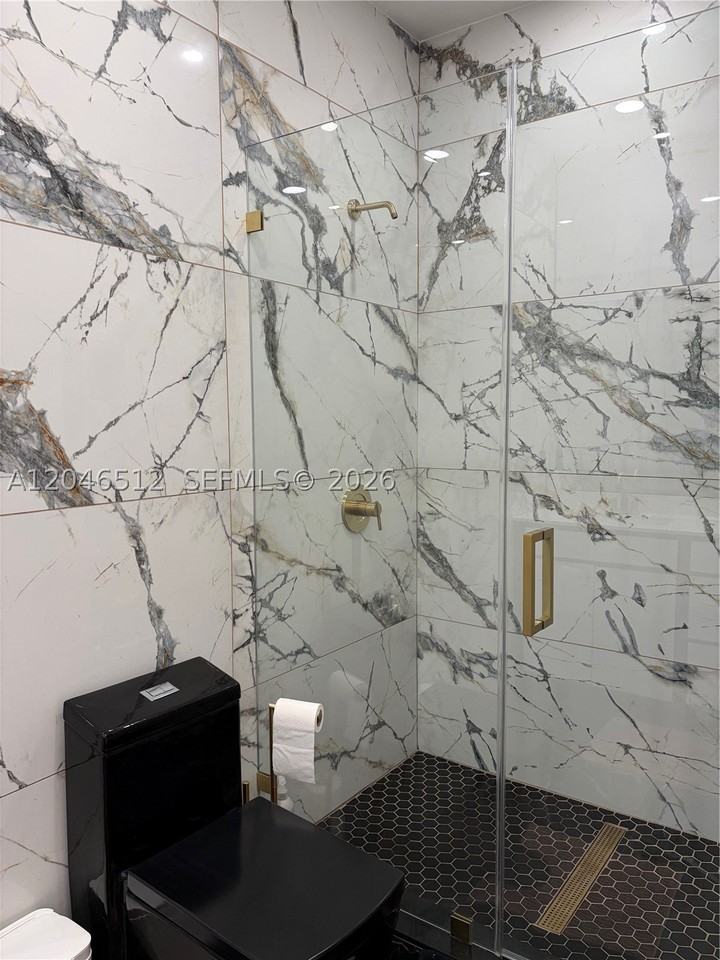3409 W 92nd Pl #3409 - Photo 4 of 18