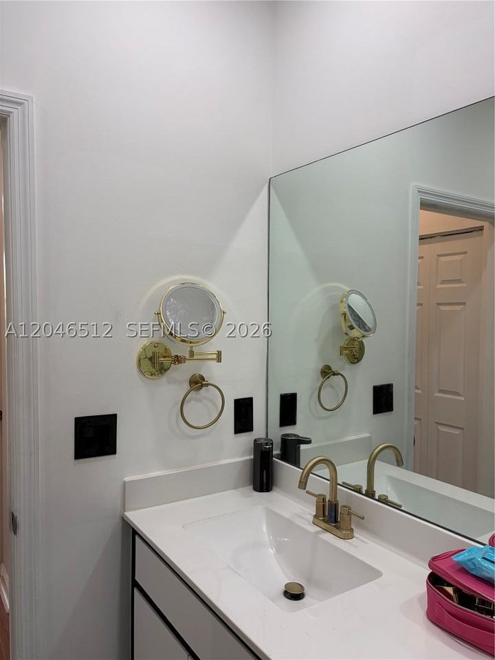3409 W 92nd Pl #3409 - Photo 5 of 18