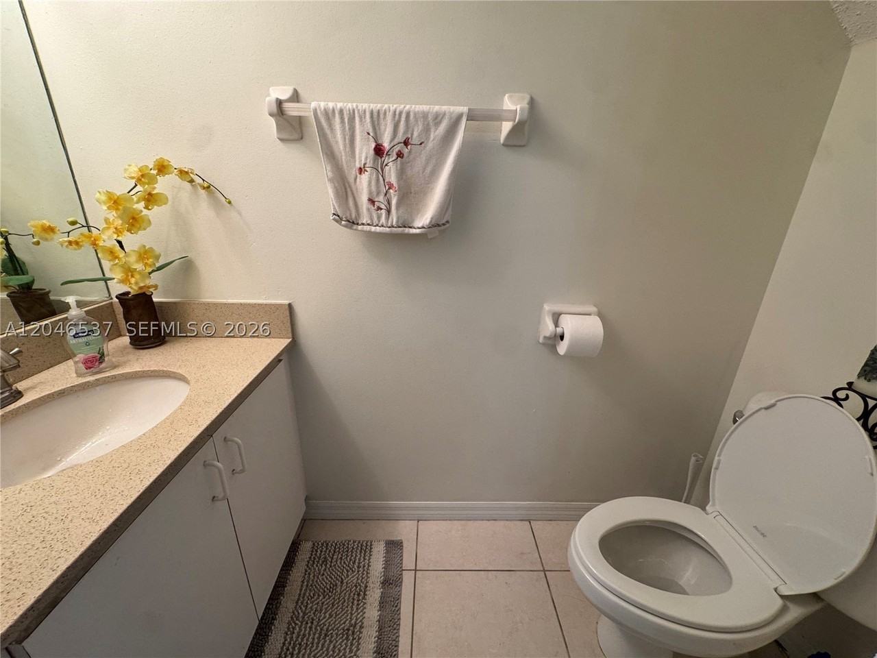 2365 W 74th St - Photo 7 of 19