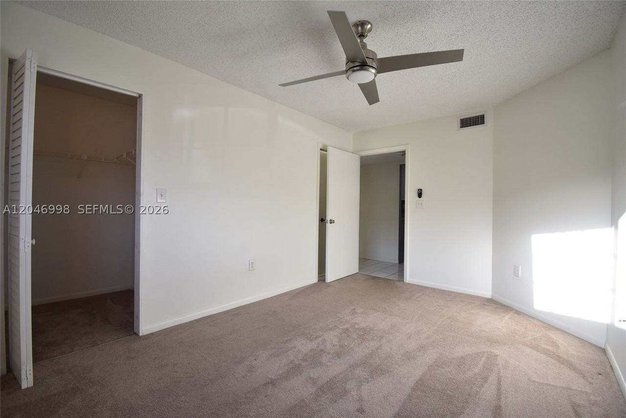 20741 Ne 4th Ct #104 - Photo 6 of 40
