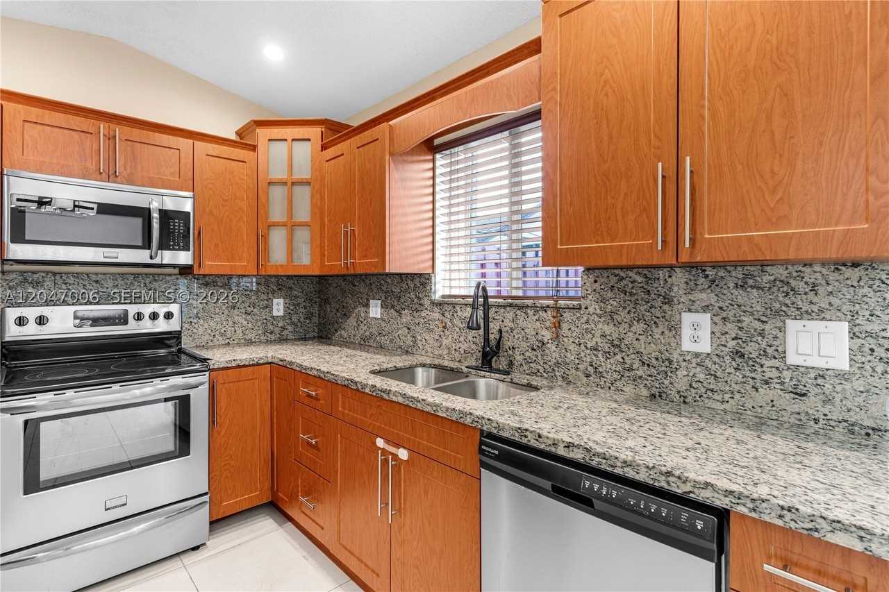 8433 Nw 189th St #1104 - Photo 5 of 14