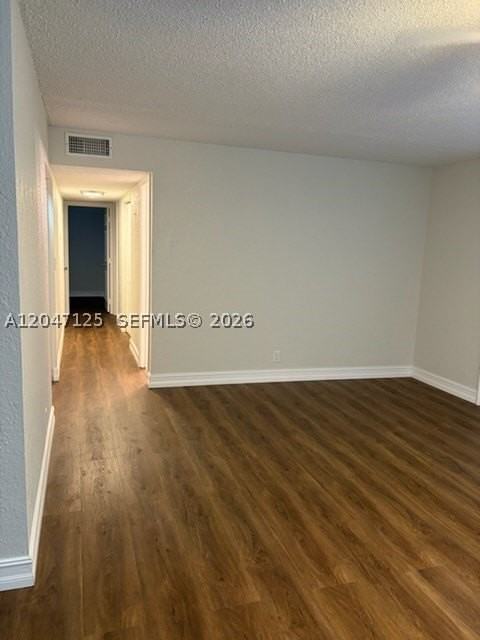 15 Ne 13th St #B - Photo 6 of 31