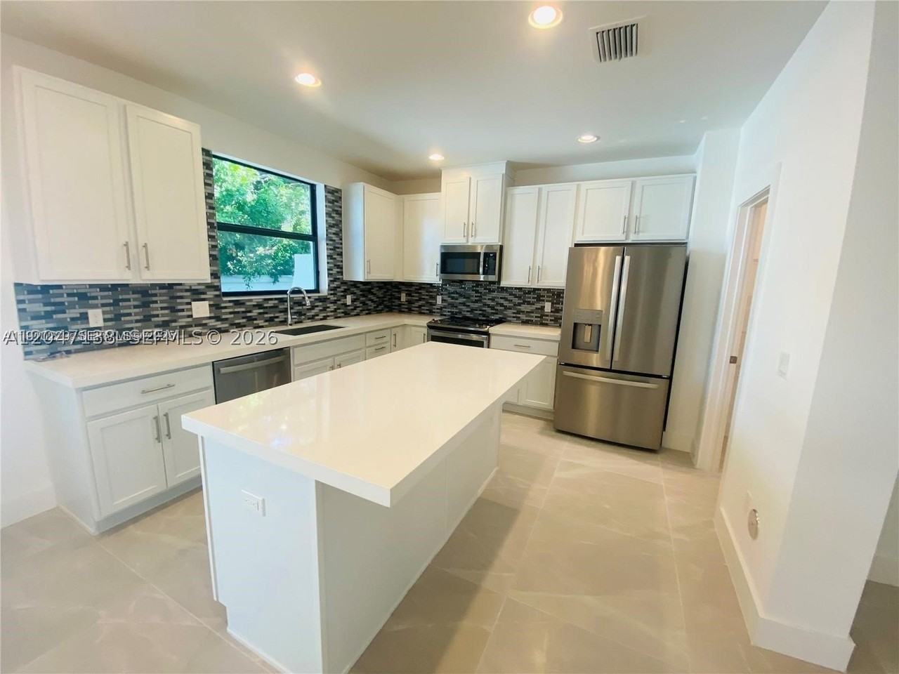 4433 N Aqua Bella Ln #4433 - Photo 3 of 13