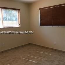 1324 Ne 127th St #11 - Photo 3 of 10