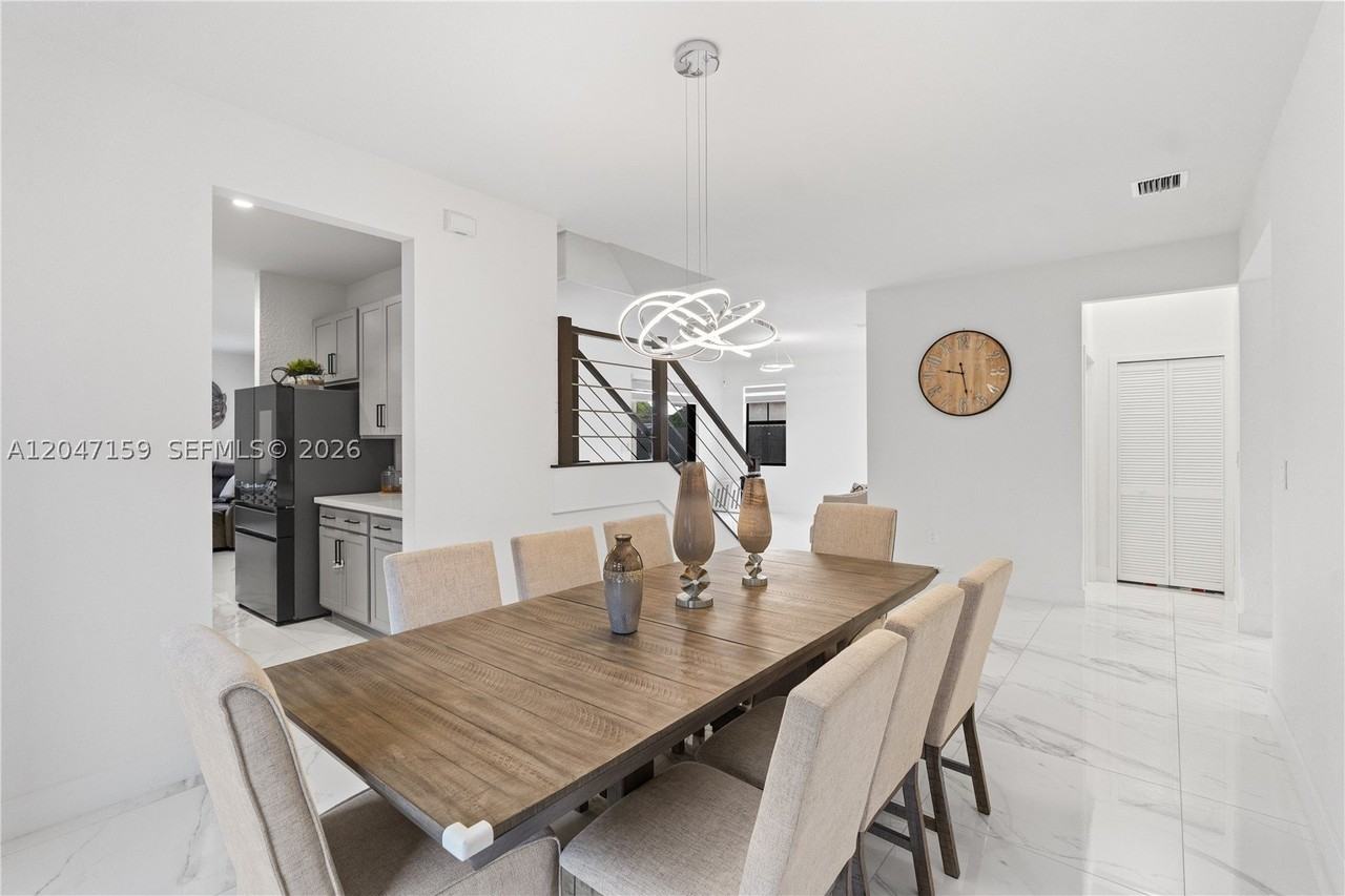 14747 Sw 38th Ter - Photo 6 of 46