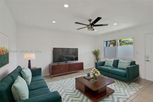 3050 Ne 5th Ter #13 - Photo 1 of 1