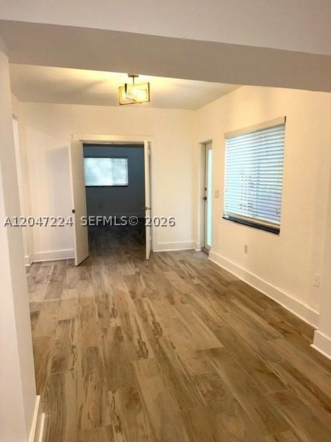1553 Jefferson Ave #1 - Photo 3 of 11