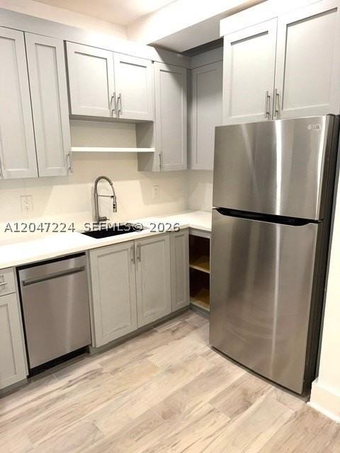 1553 Jefferson Ave #1 - Photo 4 of 11