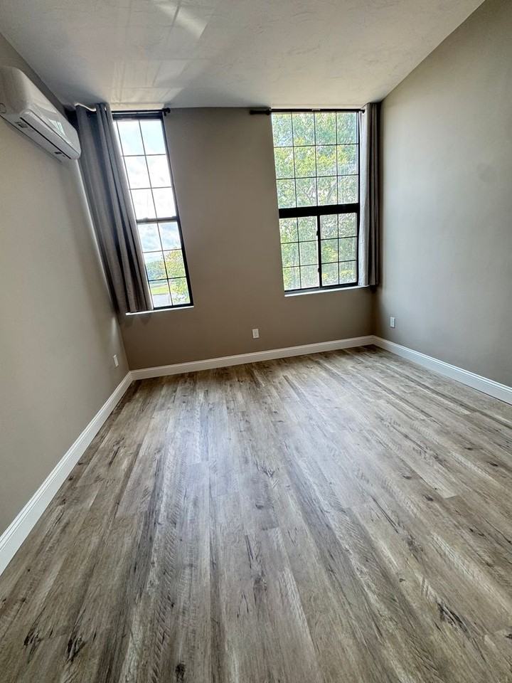 70 Webster St #202 - Photo 3 of 7