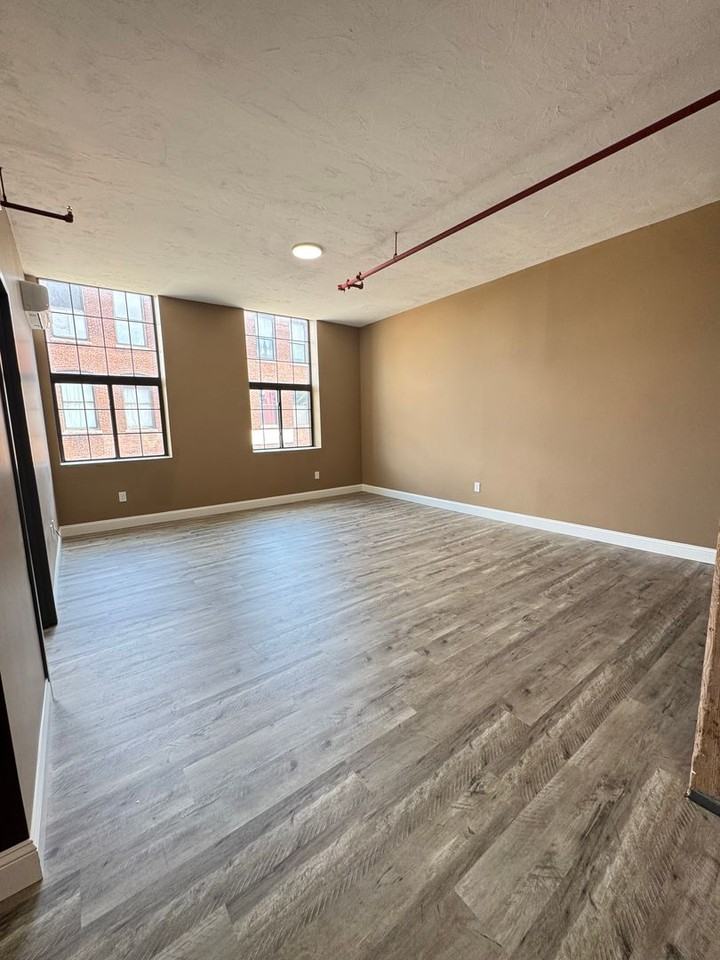 70 Webster St #203 - Photo 2 of 5