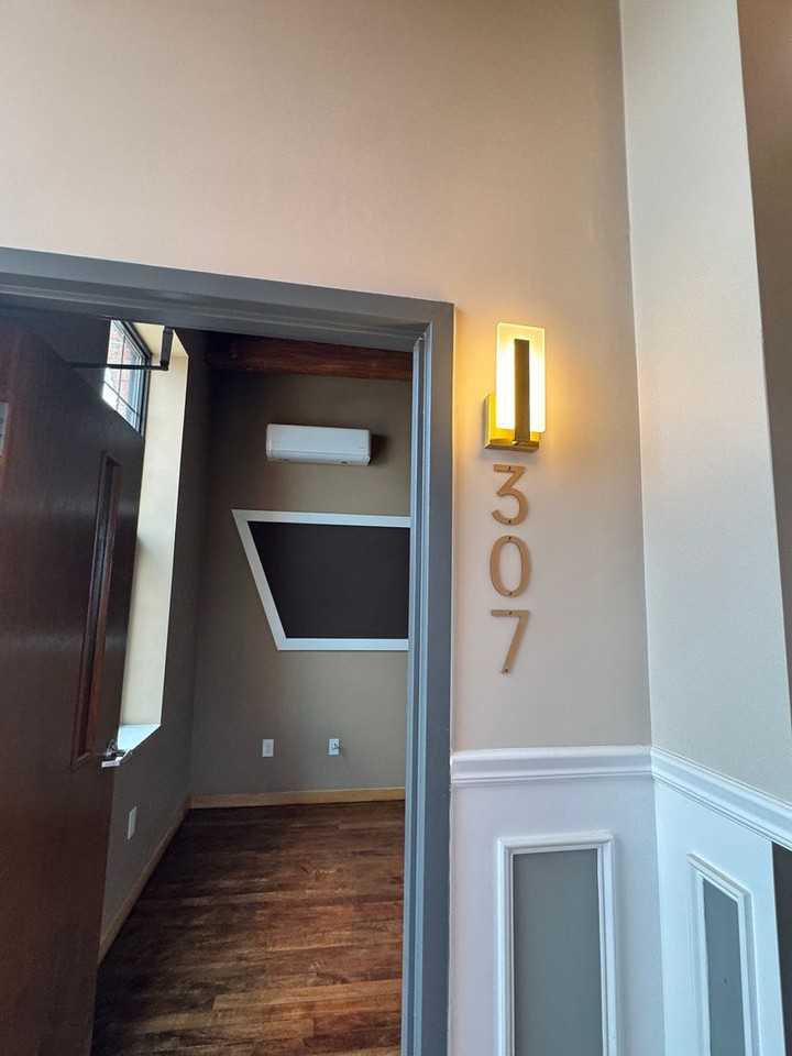 70 Webster St #307 - Photo 6 of 6