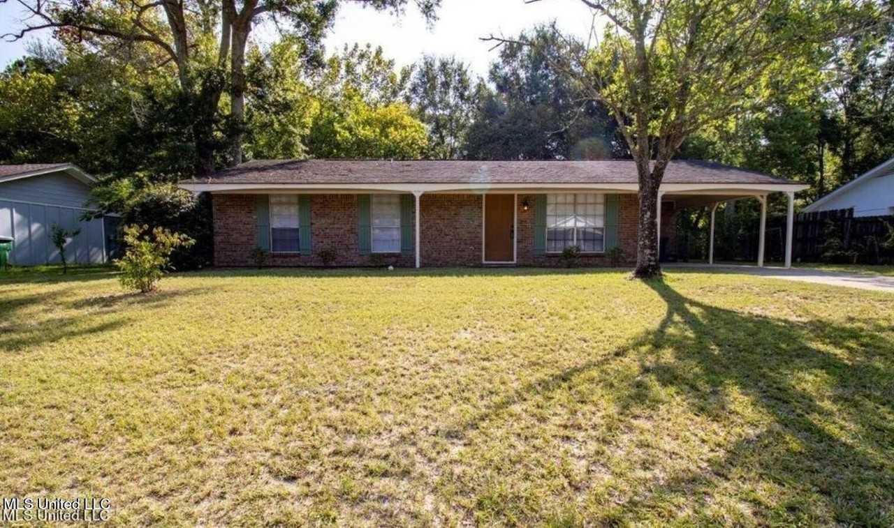 311 Sheppard Dr