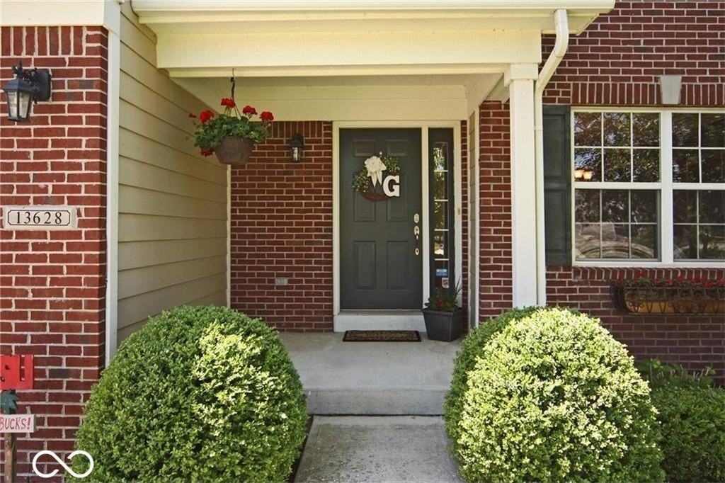 13628 Stanford Dr - Photo 3 of 30